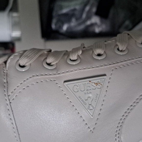 NWT GUESS ANKLE BOOTS - Picture 12 of 12